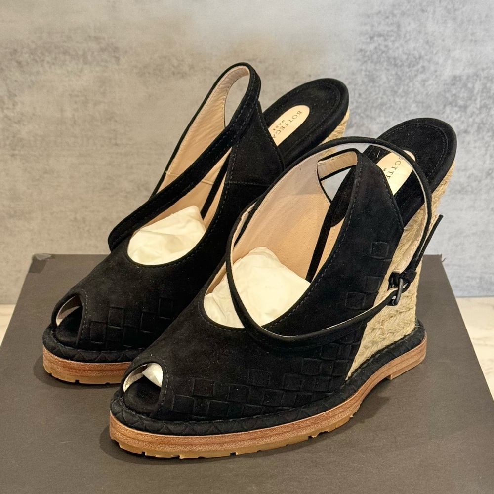 Brand New in Box! Bottega Veneta Suede Espadrilles